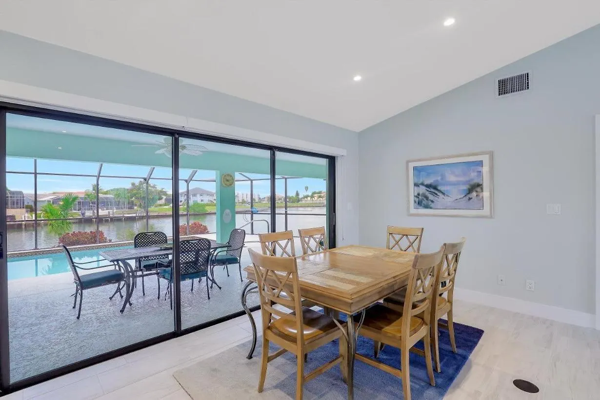 1116 Mulberry Court * Marco Island