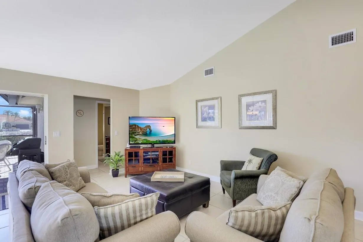 1221 Lamplighter Court