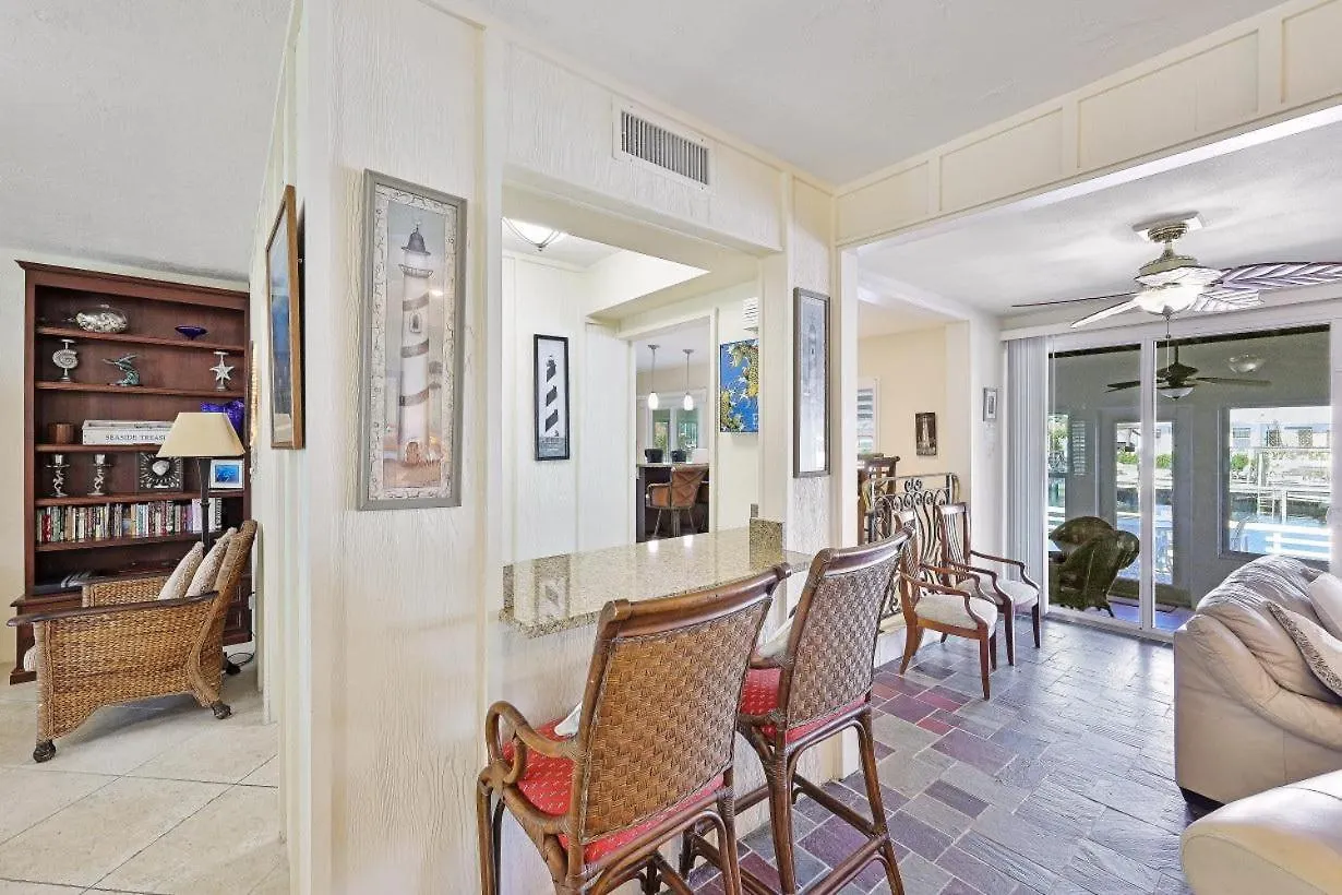 775 Willow Court *