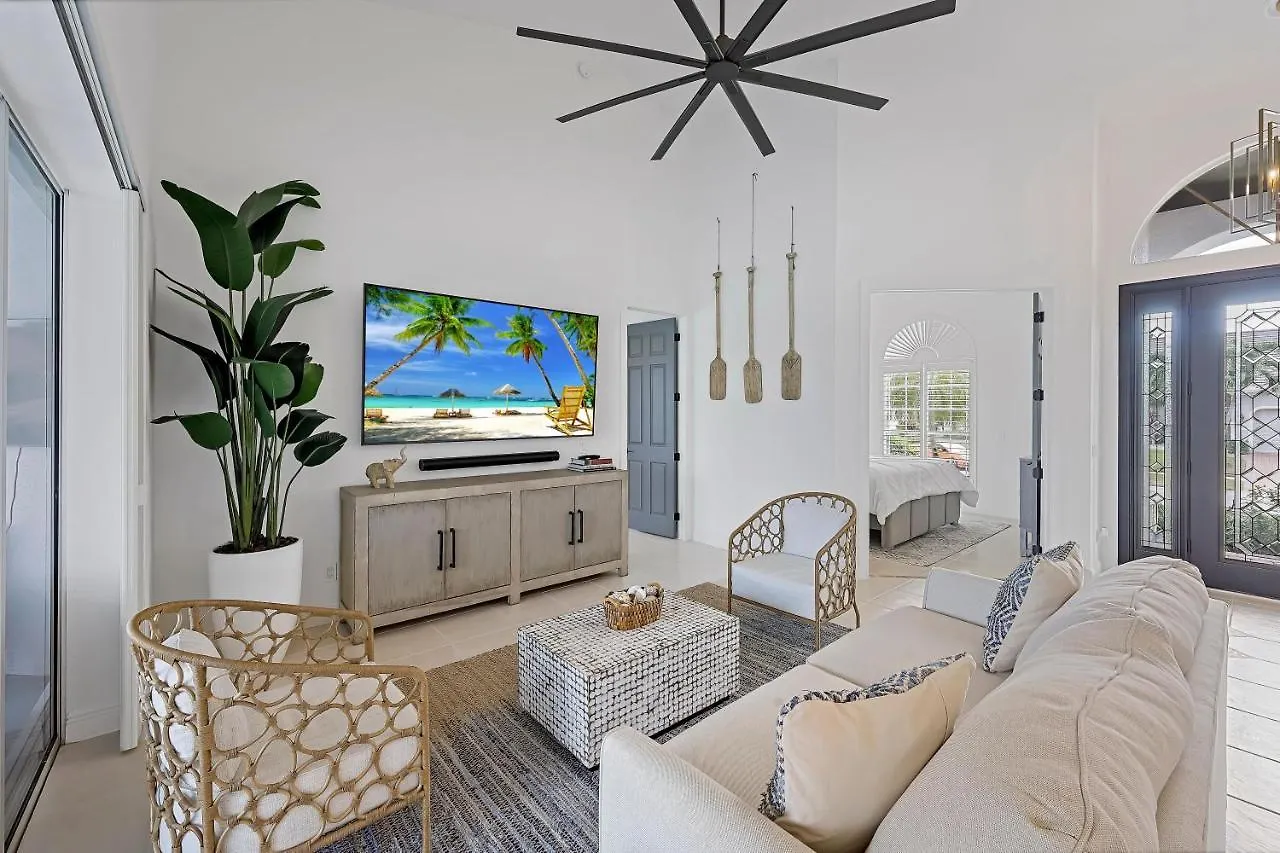 Holiday home 1180 Abbeville Court