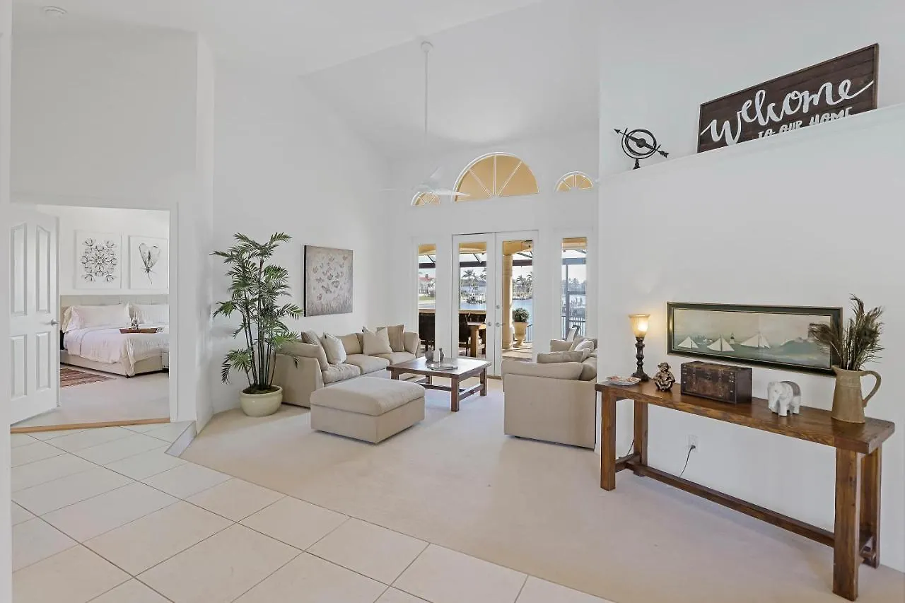 811 Bluebonnet Court Holiday home *
