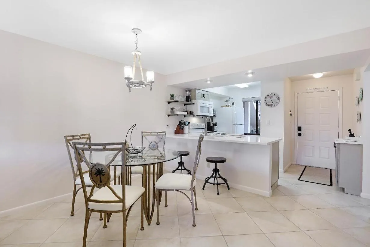 Court Of Palms D-2 Holiday home Marco Island