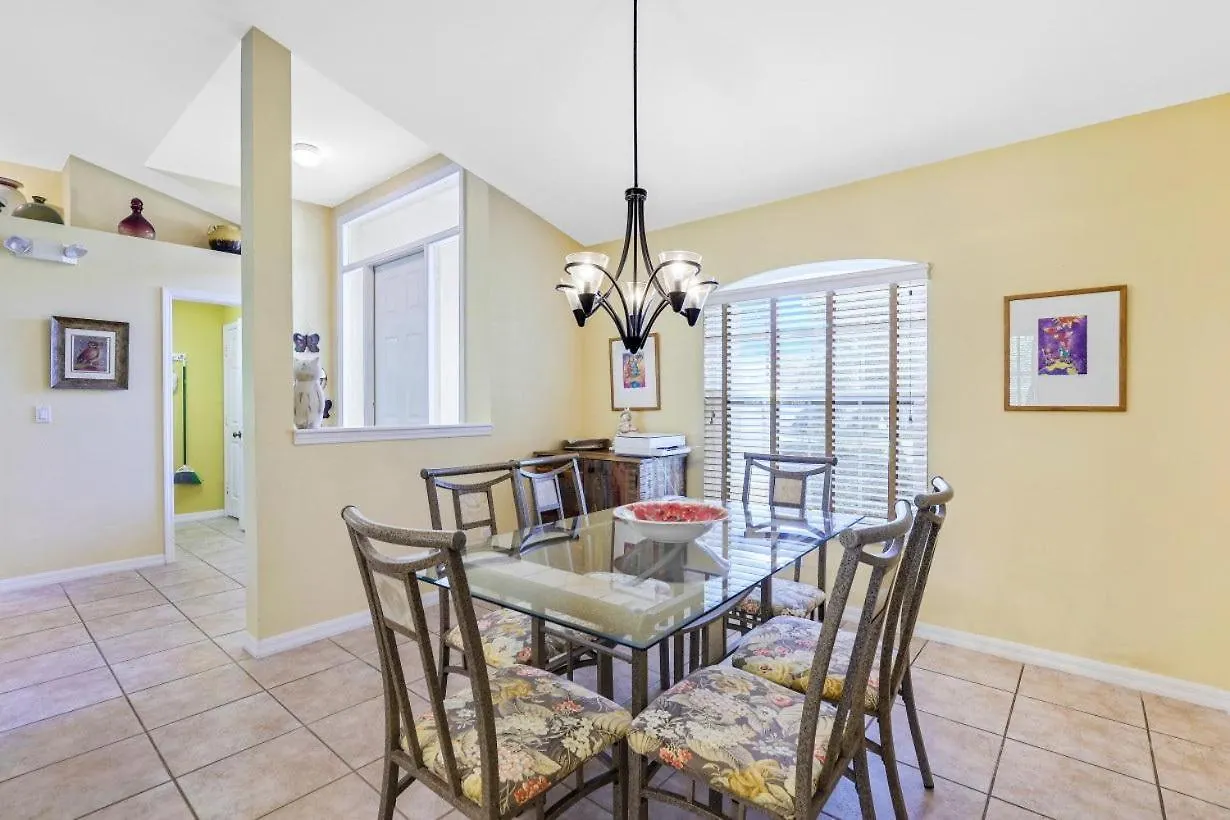 841 Seagrape Drive *