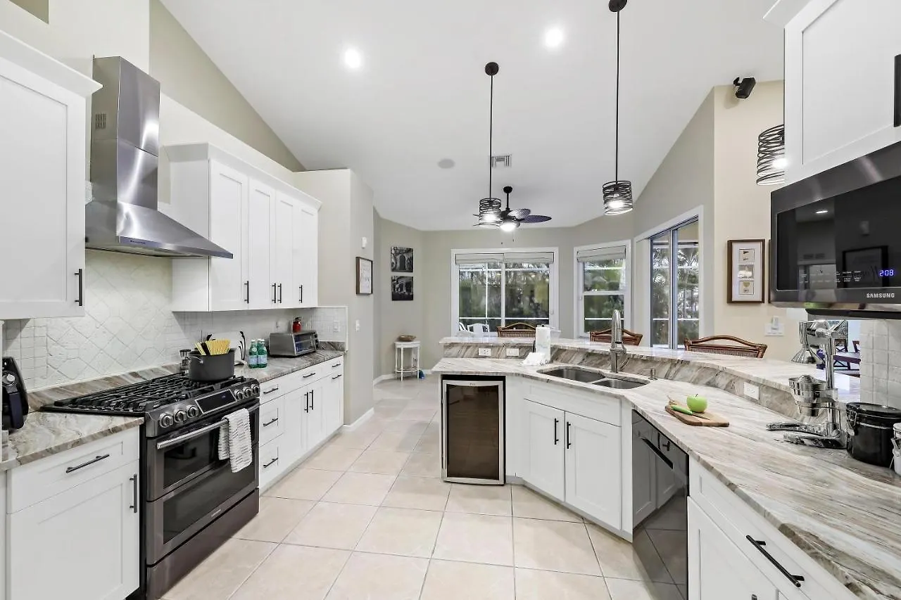 Holiday home 389 Colonial Avenue Marco Island