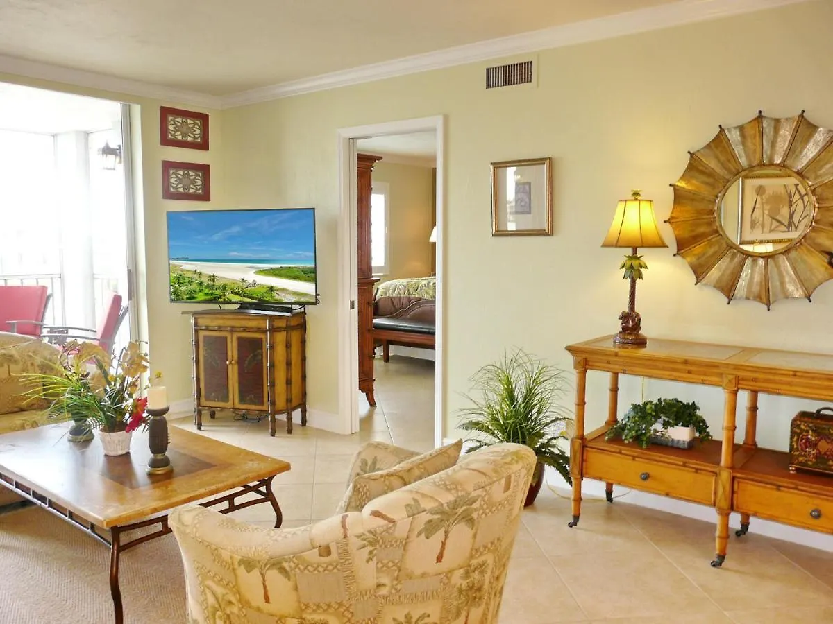 Eagle Cay Building 3-305 Apartment