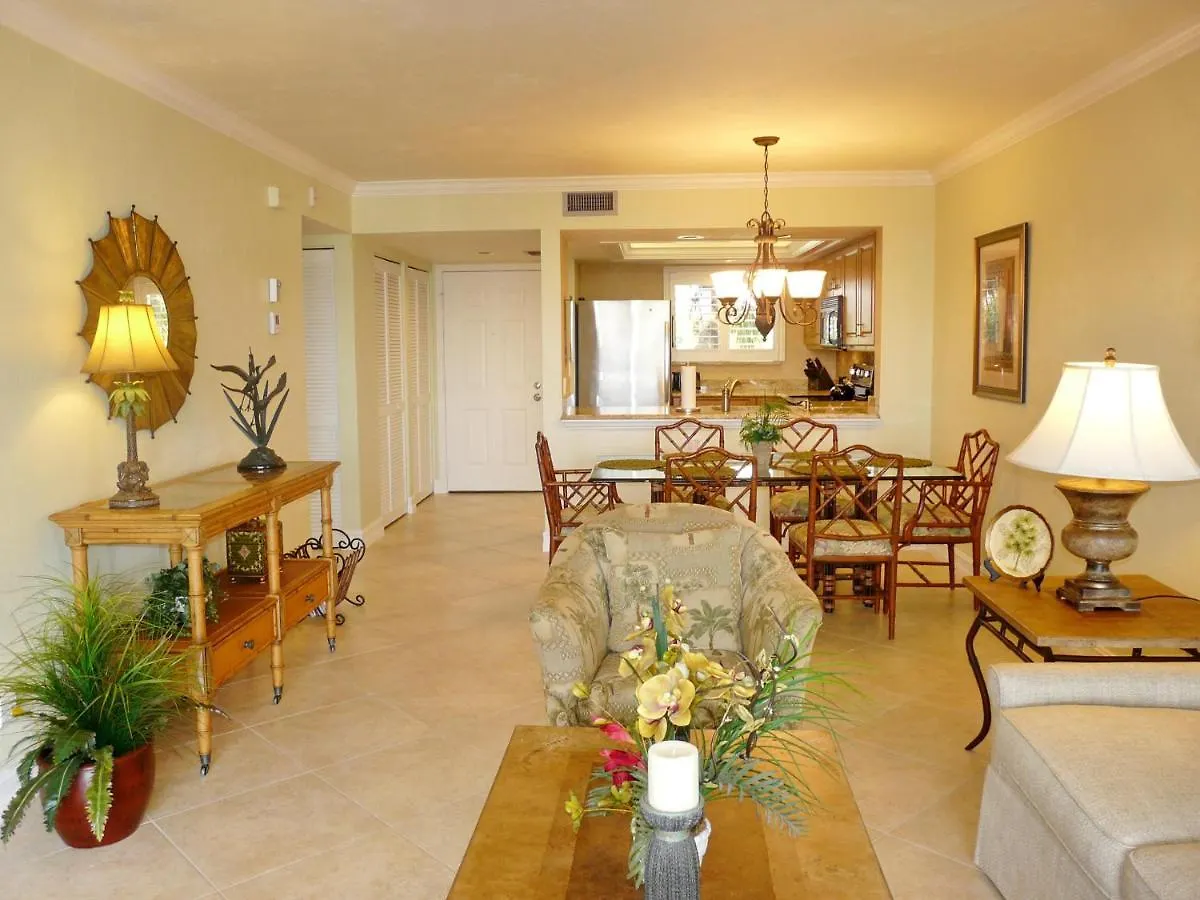 Eagle Cay Building 3-305 Marco Island