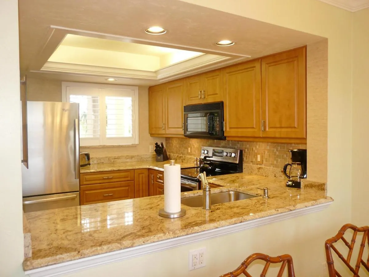 Eagle Cay Building 3-305 Apartment *