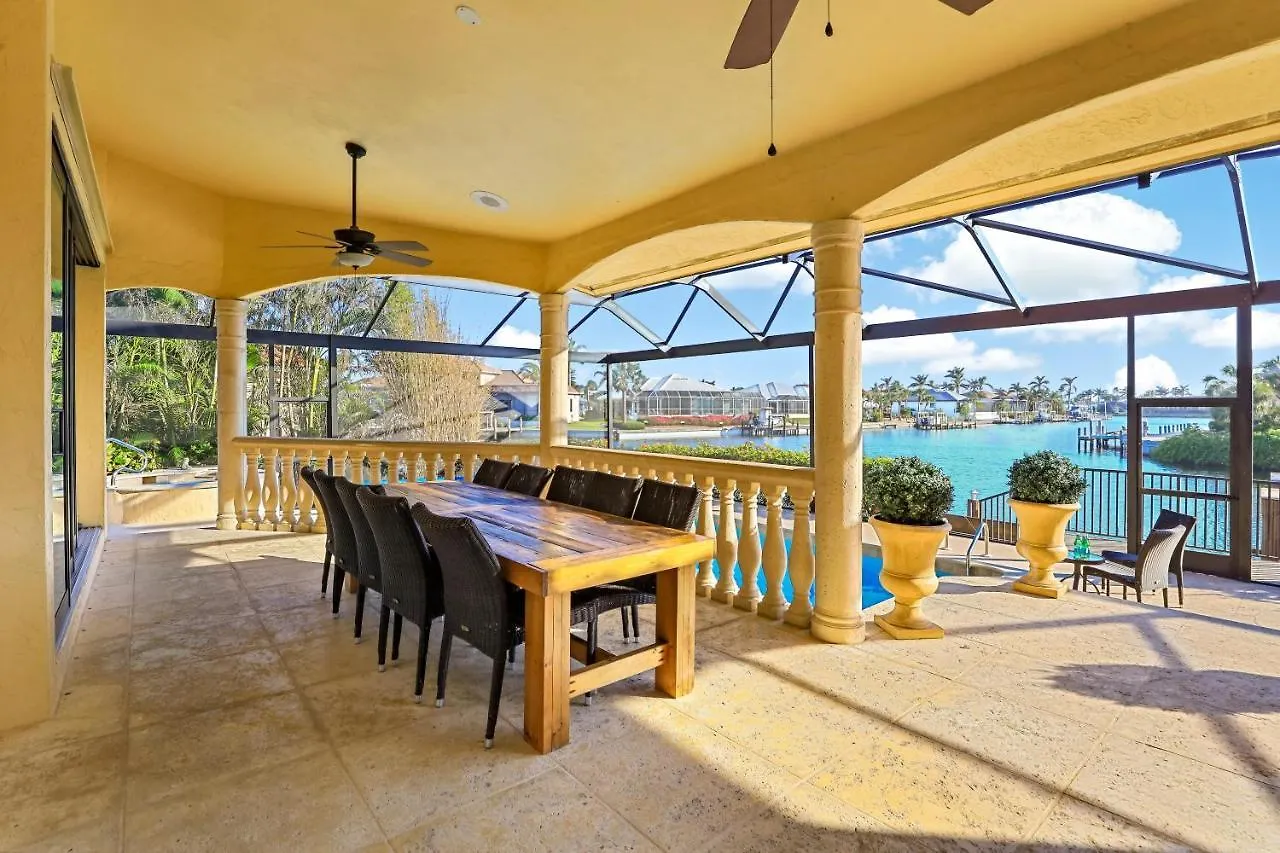 Holiday home 811 Bluebonnet Court *