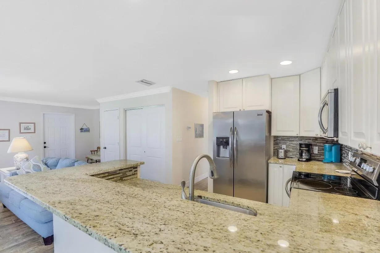 864 Swan Drive Holiday home Marco Island