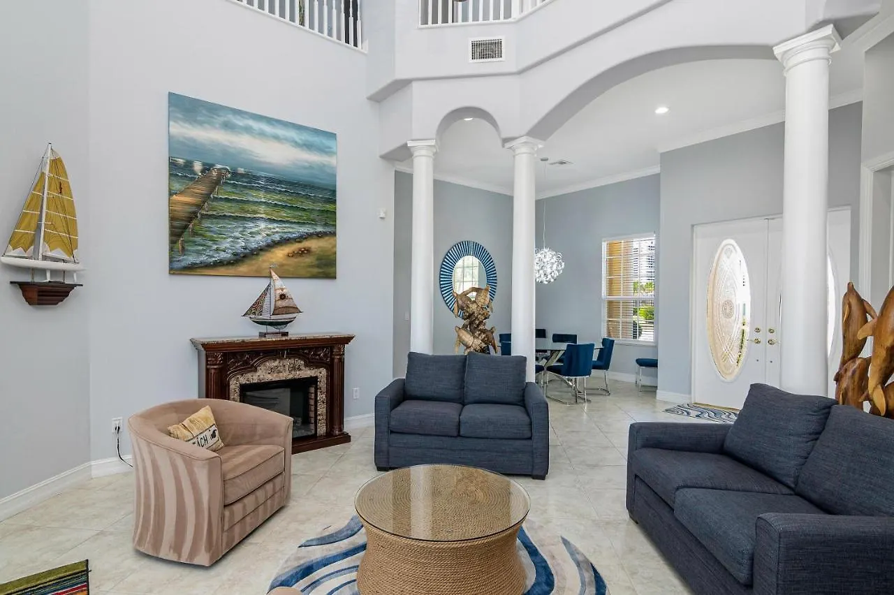 123 Landmark Street Holiday home *