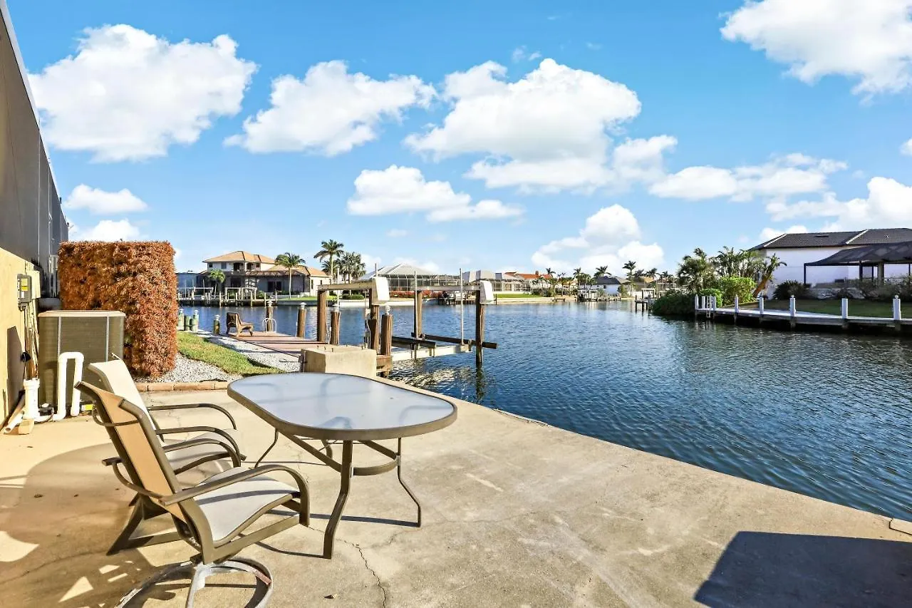 811 Bluebonnet Court Holiday home