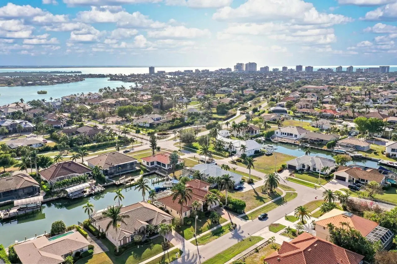 Holiday home 1611 Almeria Court Marco Island