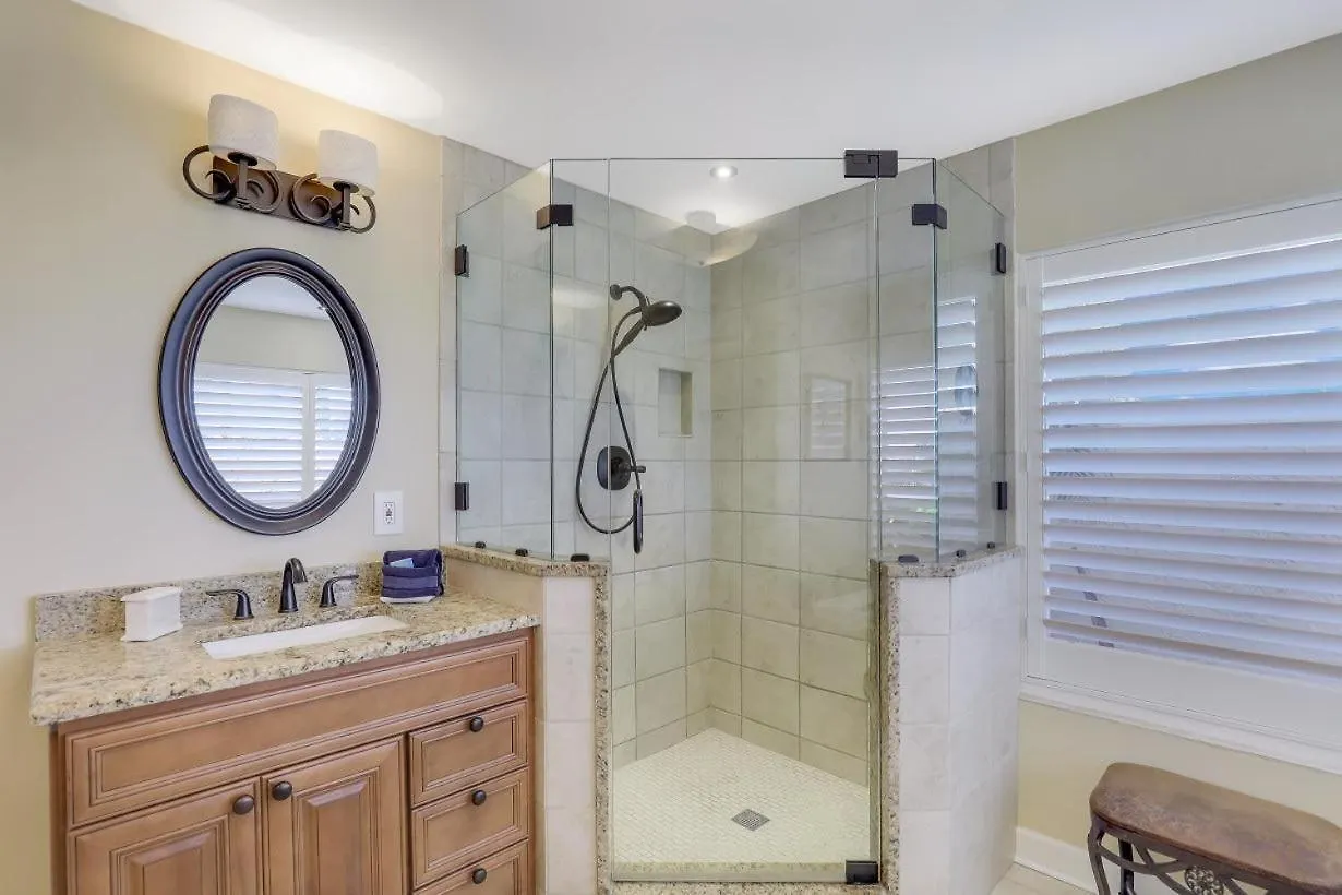 1221 Lamplighter Court *