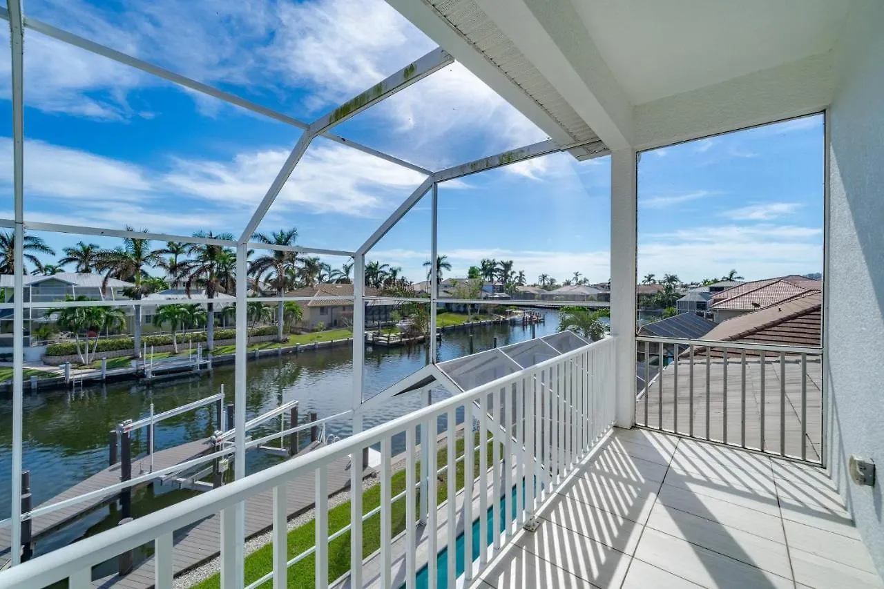 2017 Built Waterfront W/ Heated Pool, Hot Tub & Two Master * Marco Island