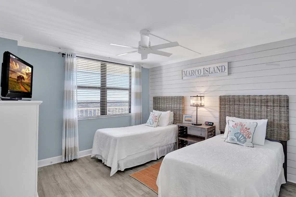 South Seas Tower 3-1403 *