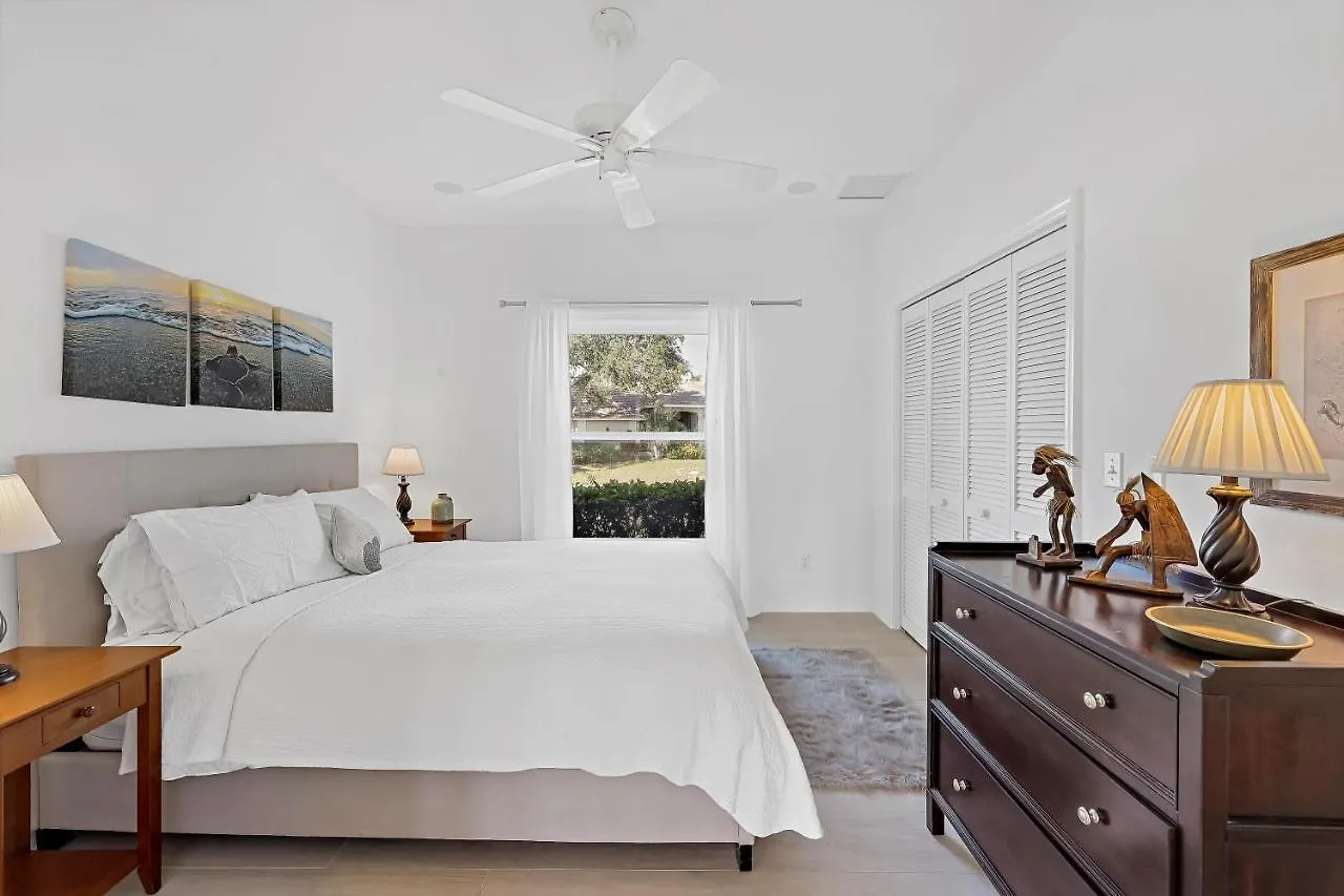 811 Bluebonnet Court