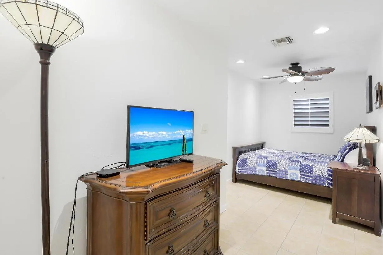 Holiday home 435 Kendall Drive Marco Island