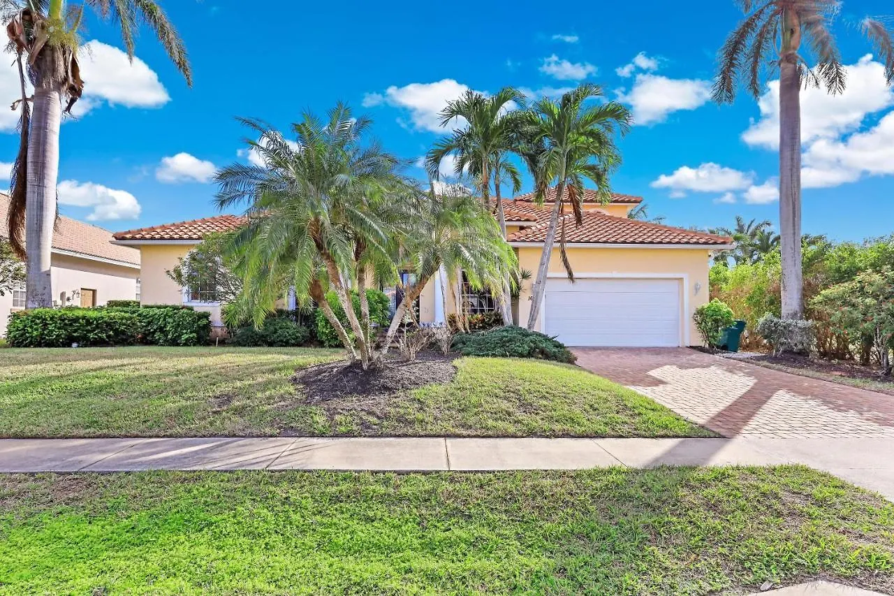 1611 Almeria Court Marco Island