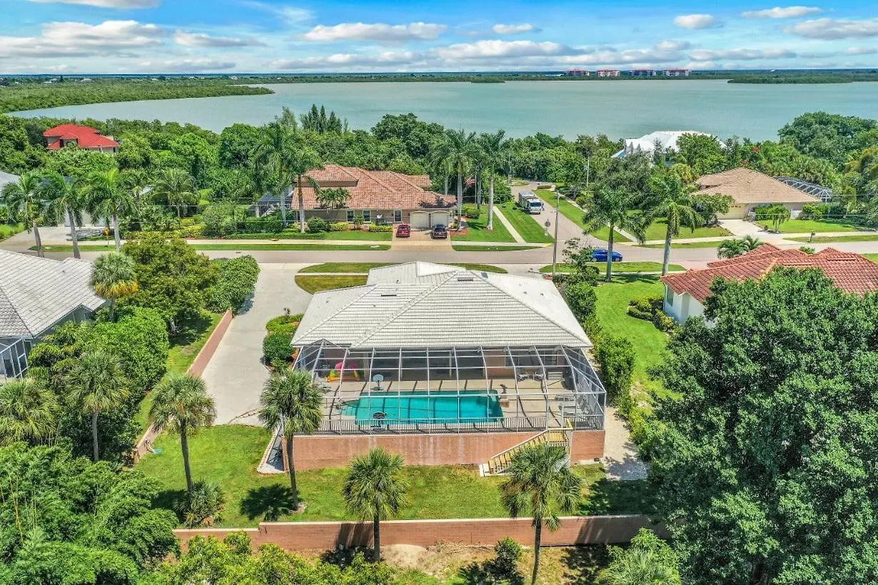 550 Inlet Drive *