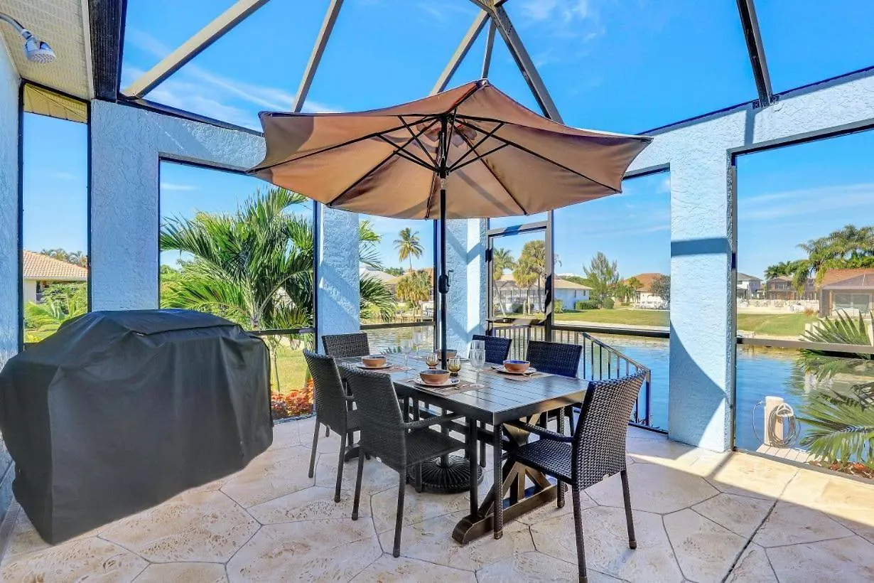 Almeria Court Pool Holiday home
