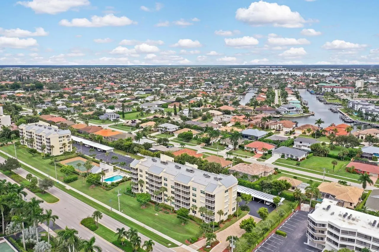 Essex 203 South Holiday home Marco Island