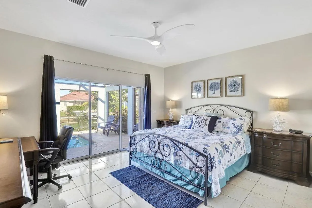 Almeria Court Pool Marco Island