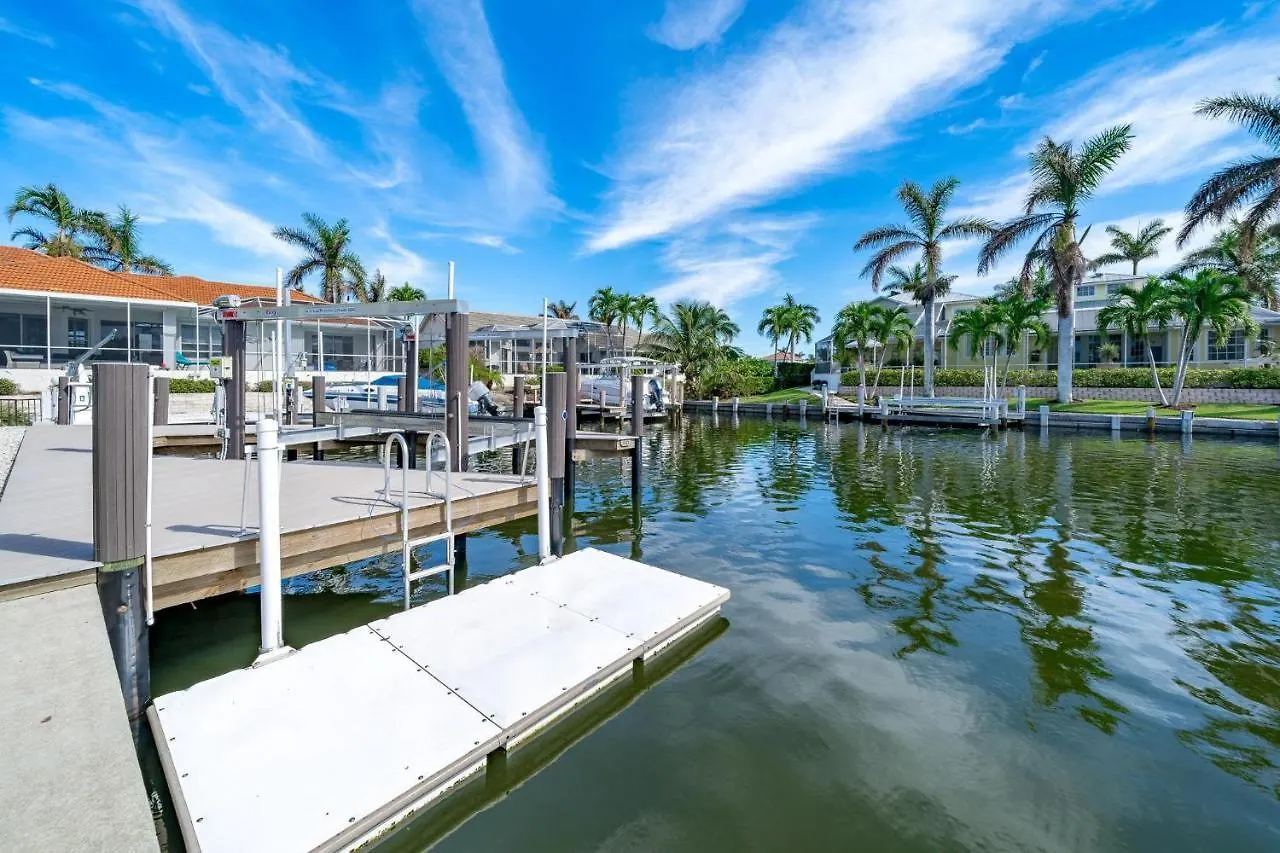 2017 Built Waterfront W/ Heated Pool, Hot Tub & Two Master Holiday home Marco Island