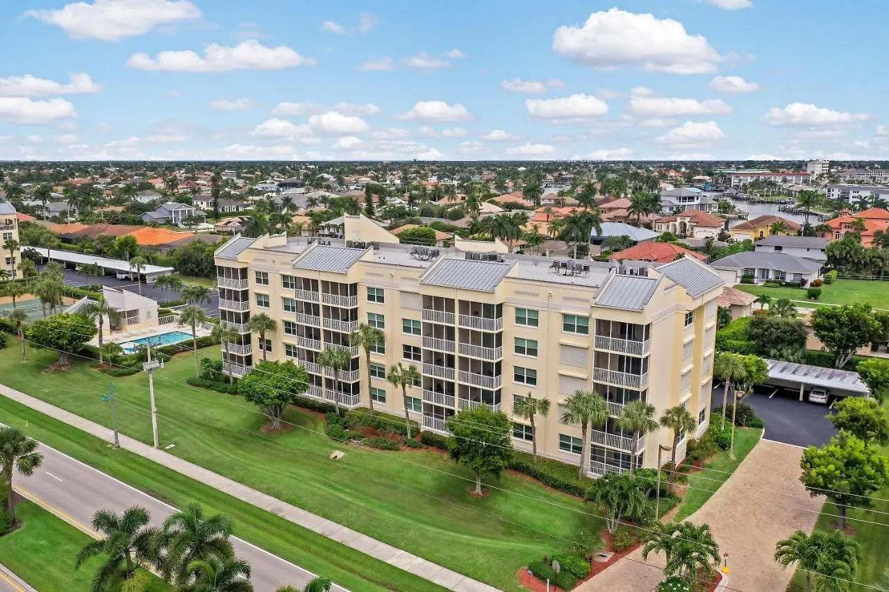 Essex 203 South * Marco Island