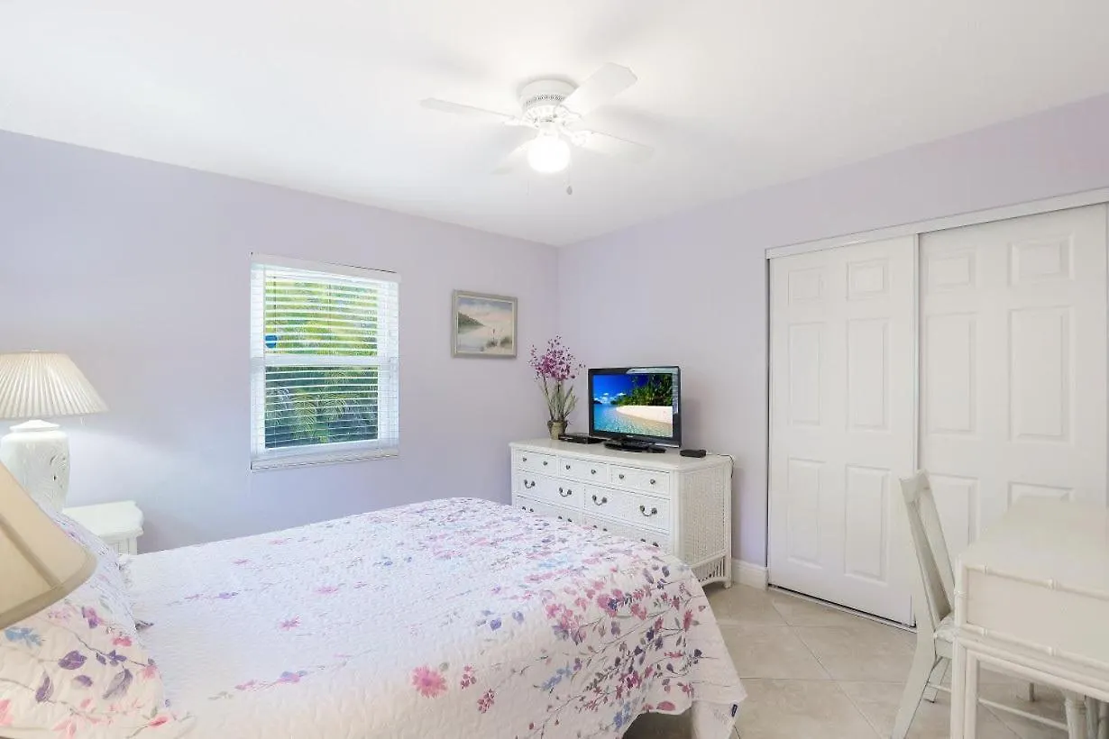 232 Tahiti Road *