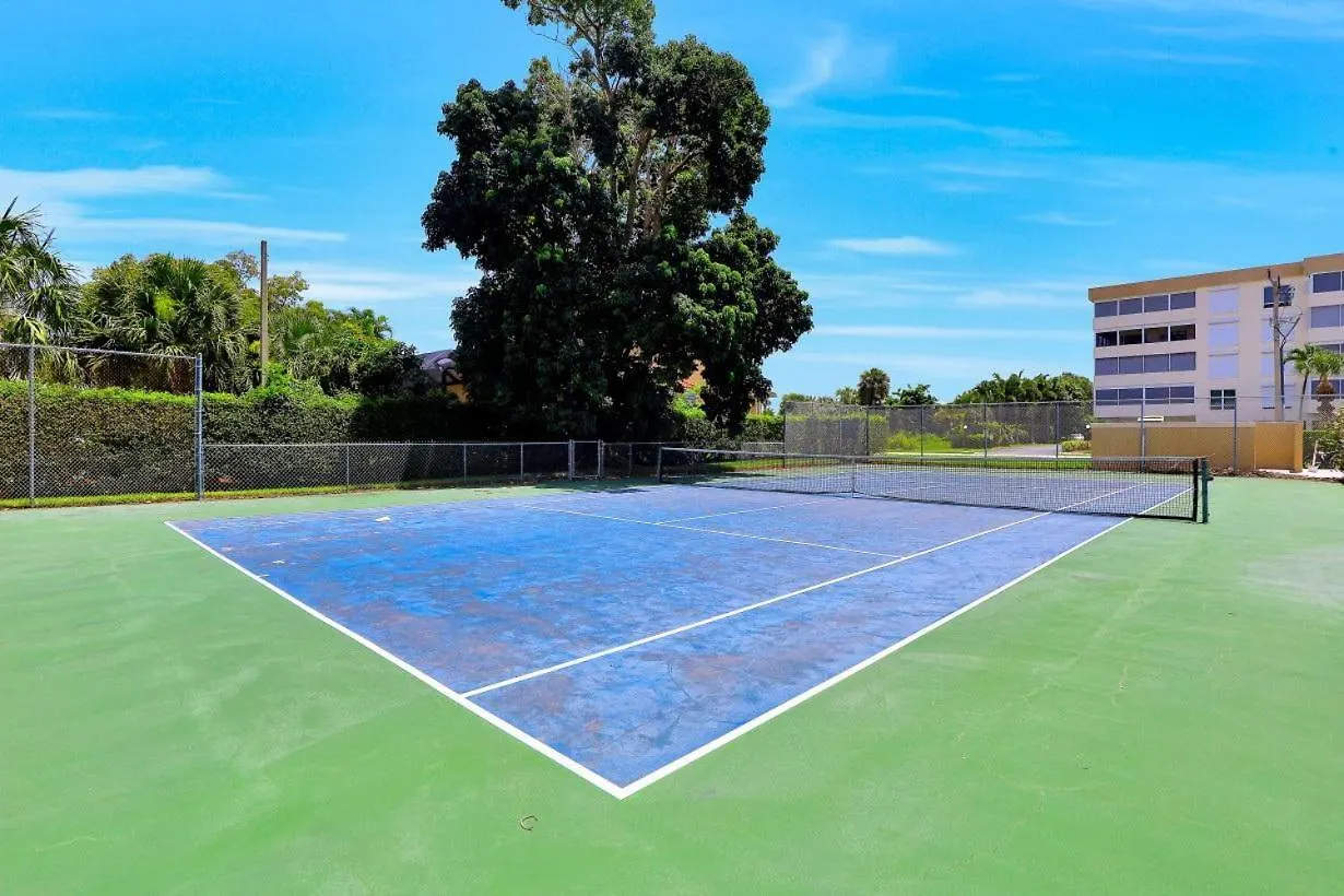 Seaview Unit 105 Holiday home Marco Island