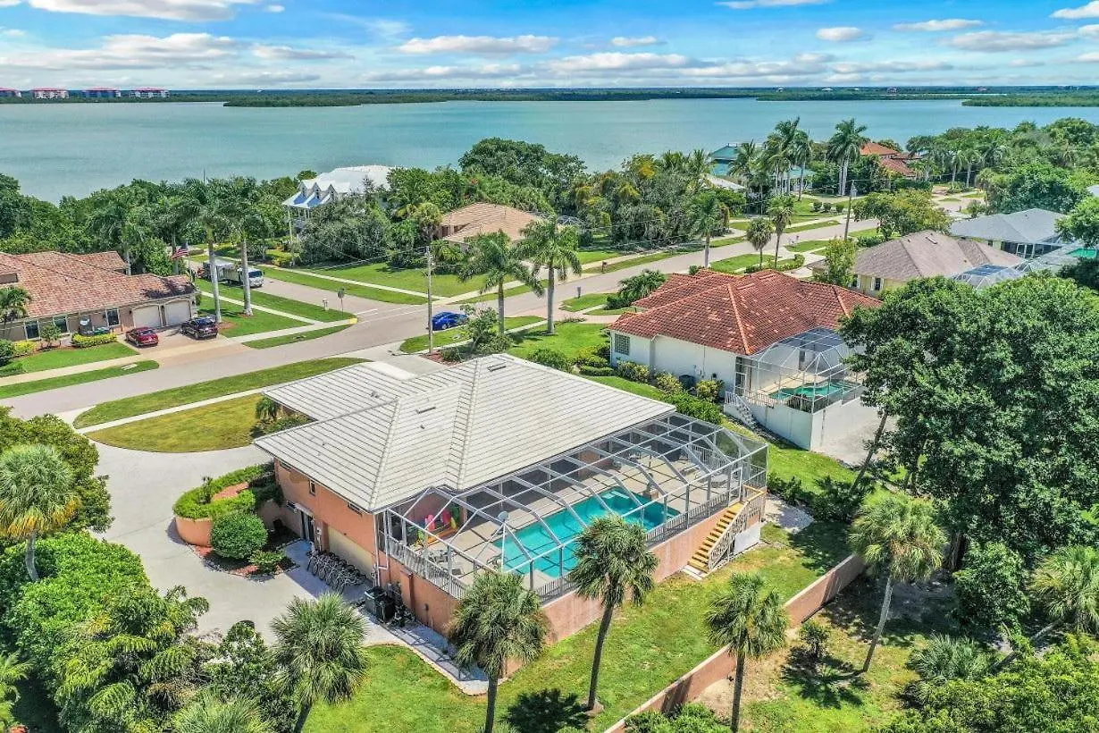 550 Inlet Drive Holiday home Marco Island