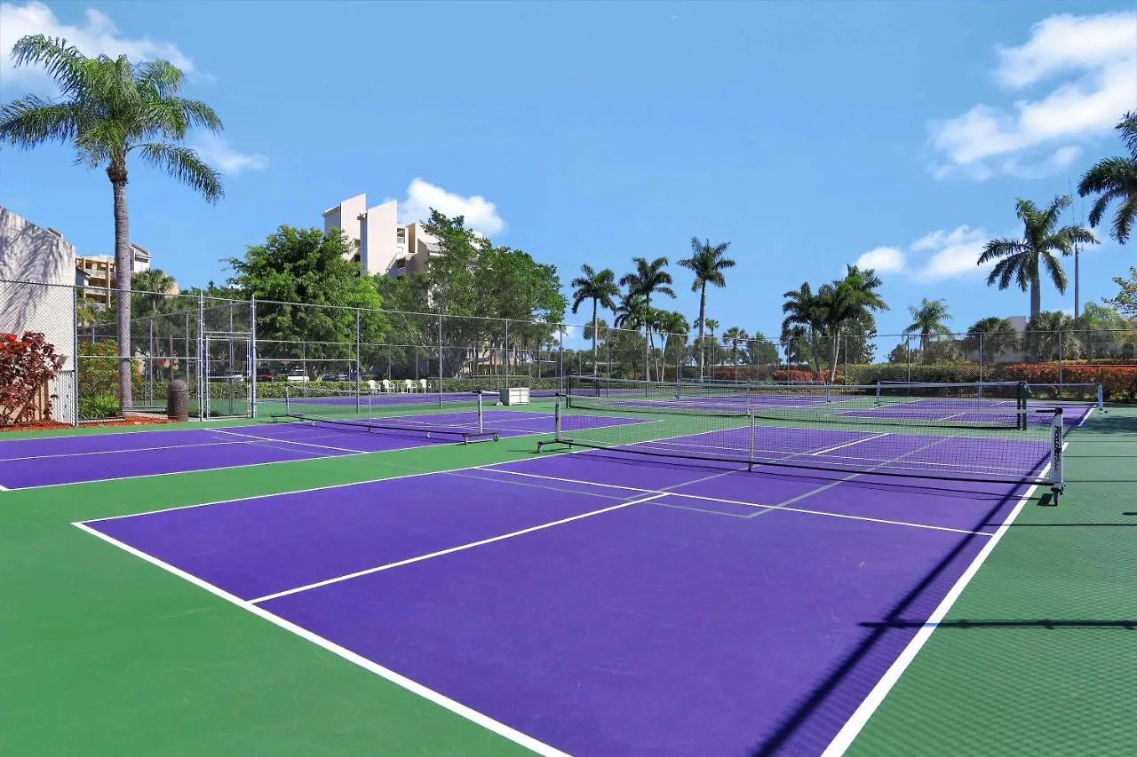 Apartment Eagle Cay Building 3-305