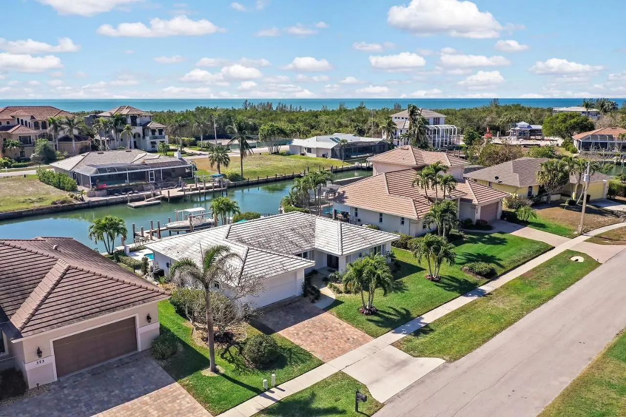 365 Henderson Court