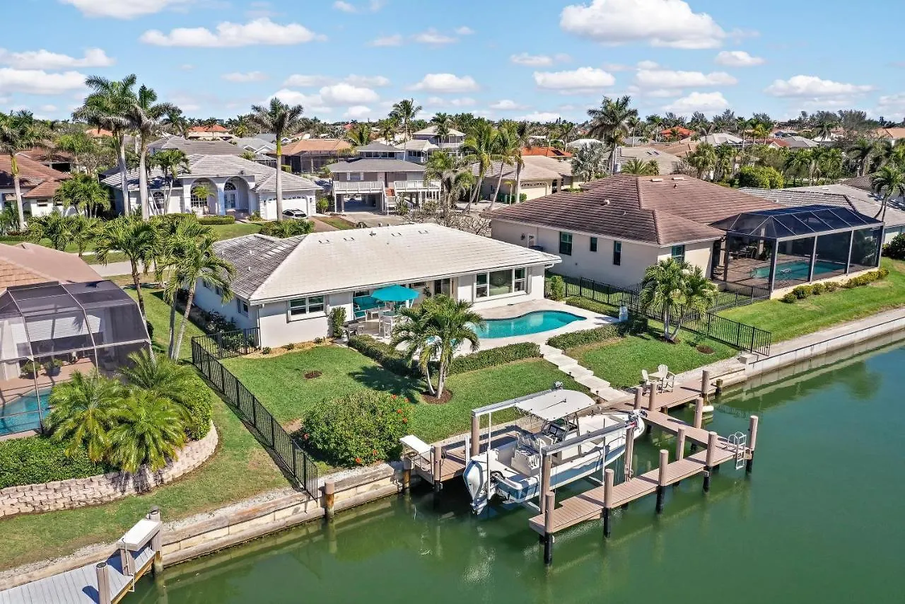 365 Henderson Court Holiday home Marco Island