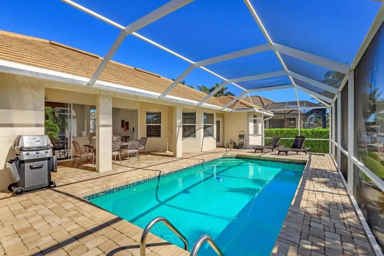 1141 Abbeville Court Holiday home Marco Island