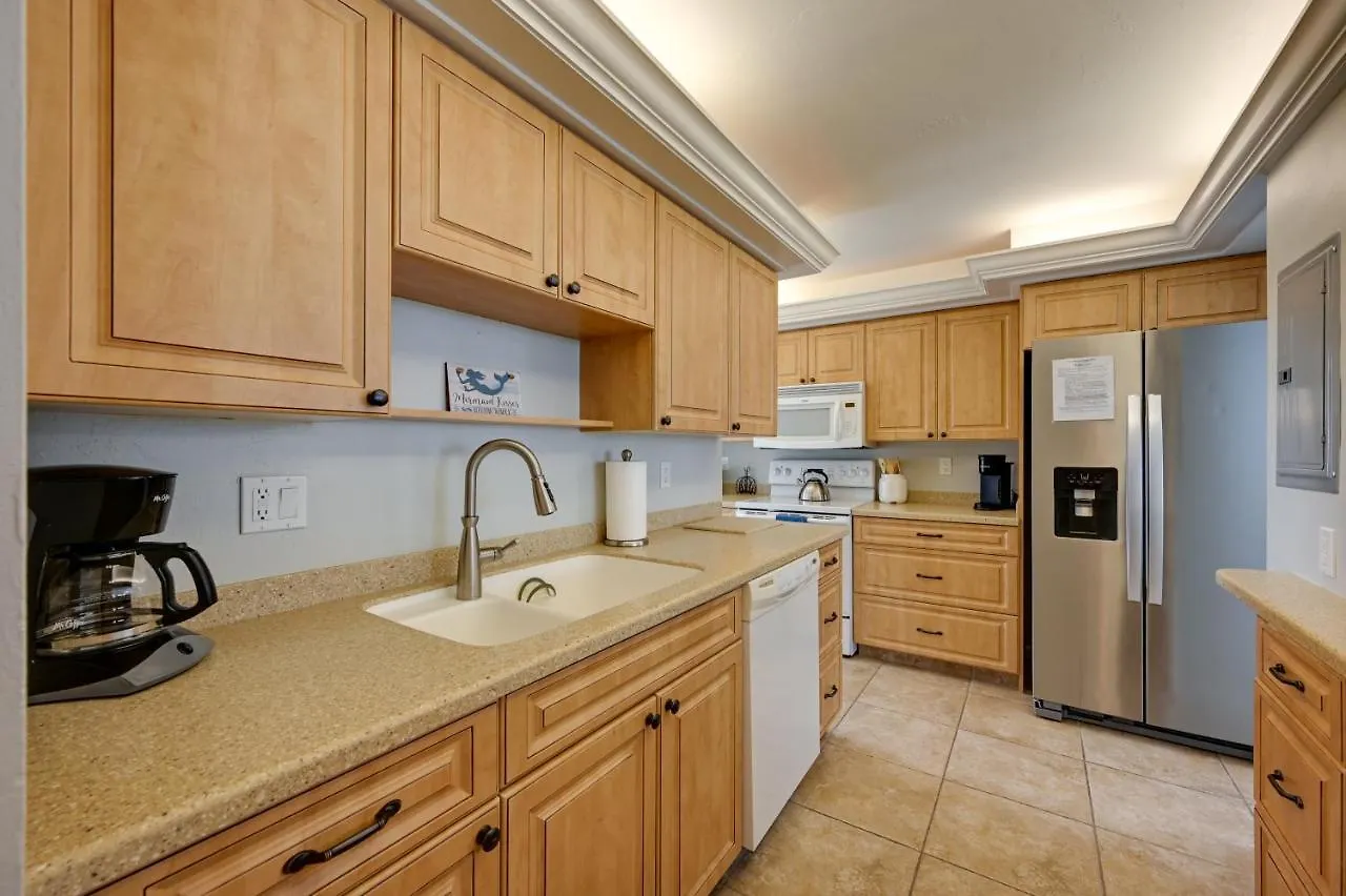 Apartment Cozy Coastal With Pool Access Steps To Beach! Marco Island