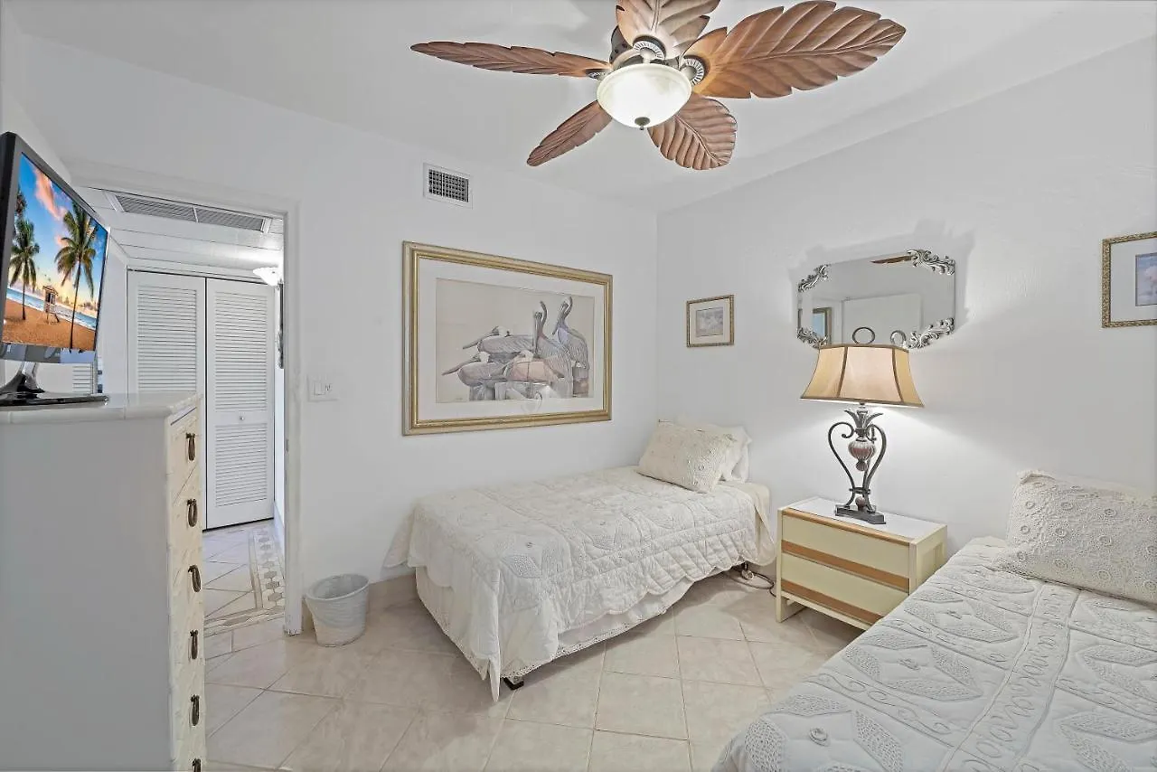 Holiday home Mariner 8-109