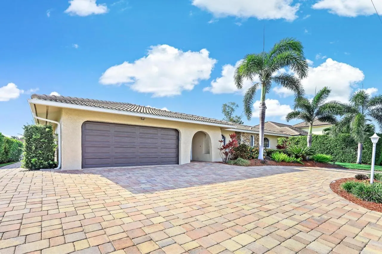 152 Leeward Court Marco Island