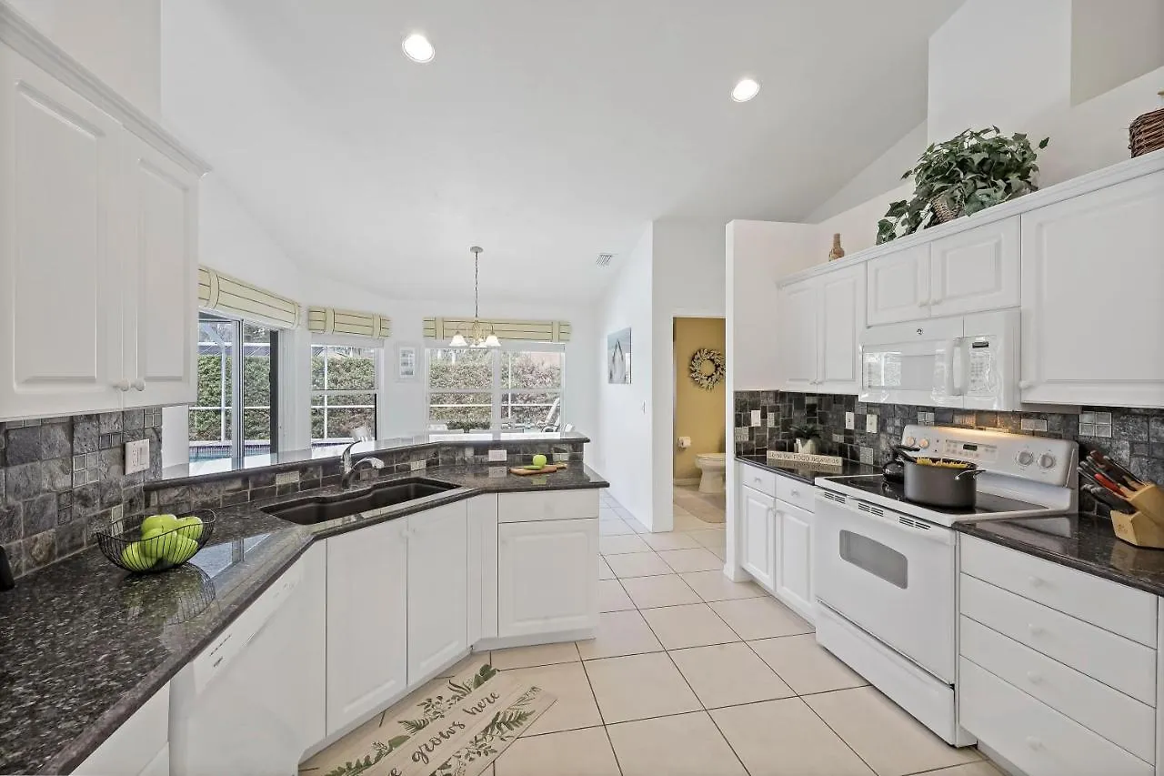 651 Lewis Court Marco Island