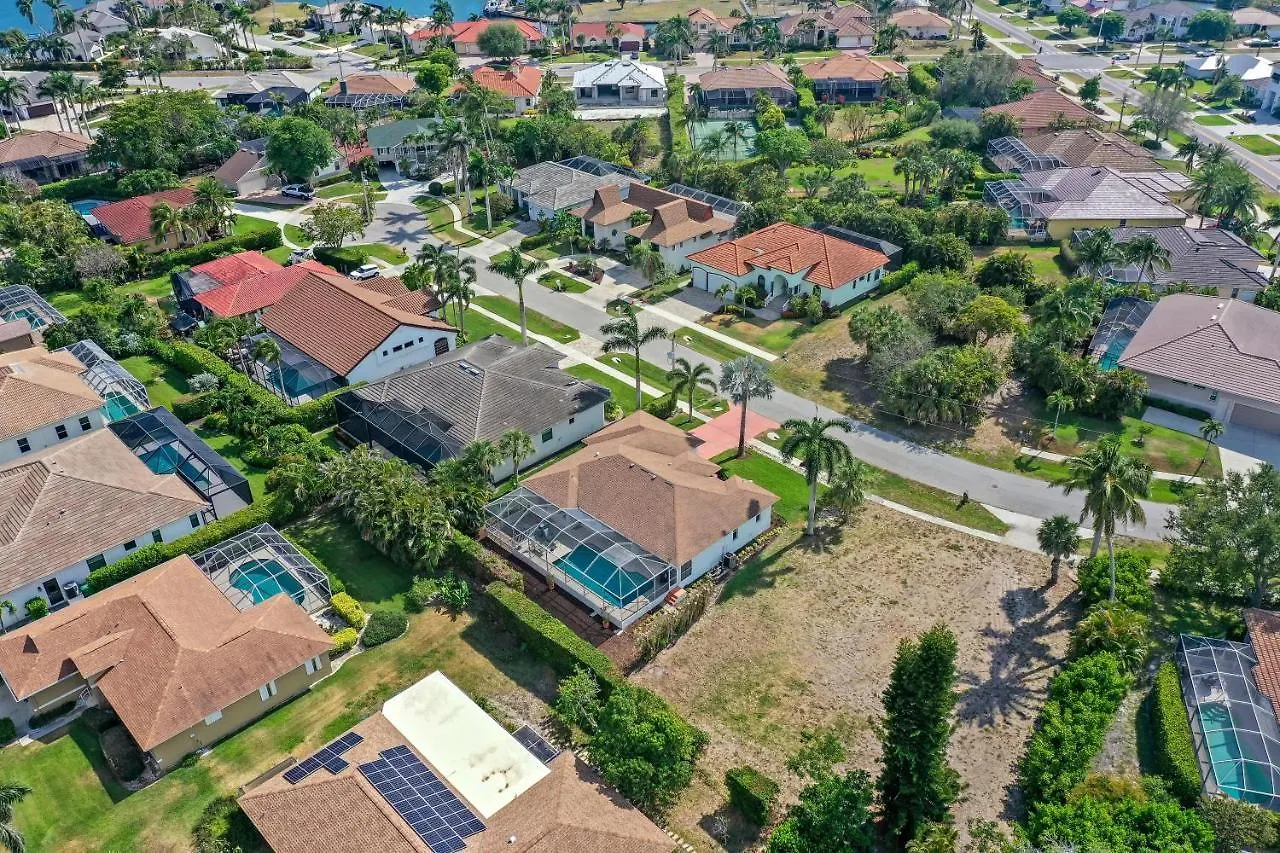 651 Lewis Court Marco Island