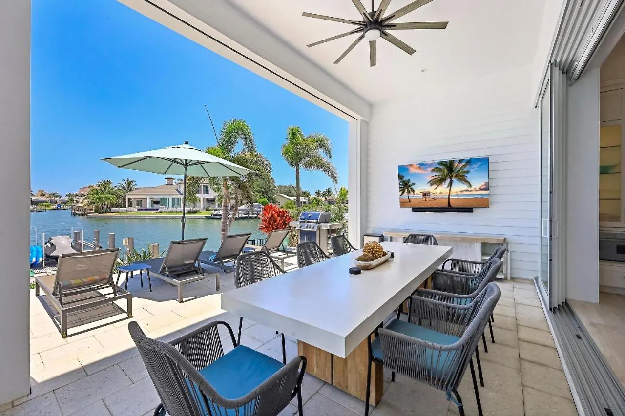 1153 Whiteheart Court Holiday home *