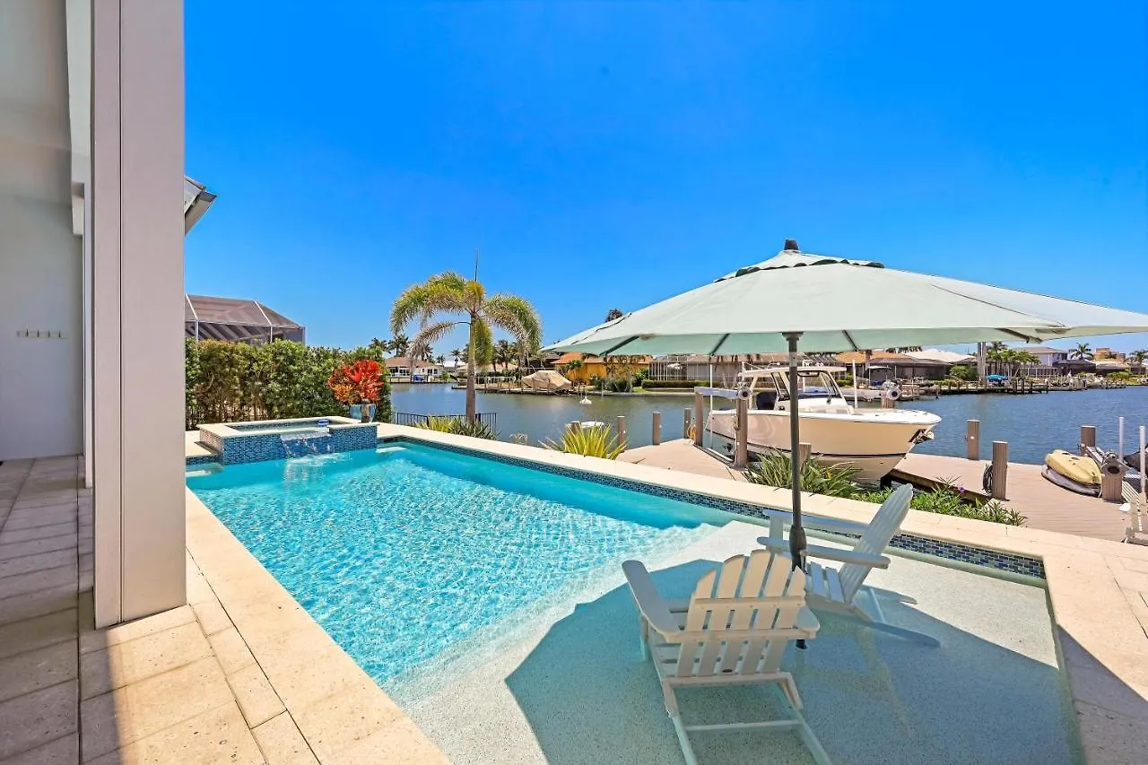 1153 Whiteheart Court Holiday home *