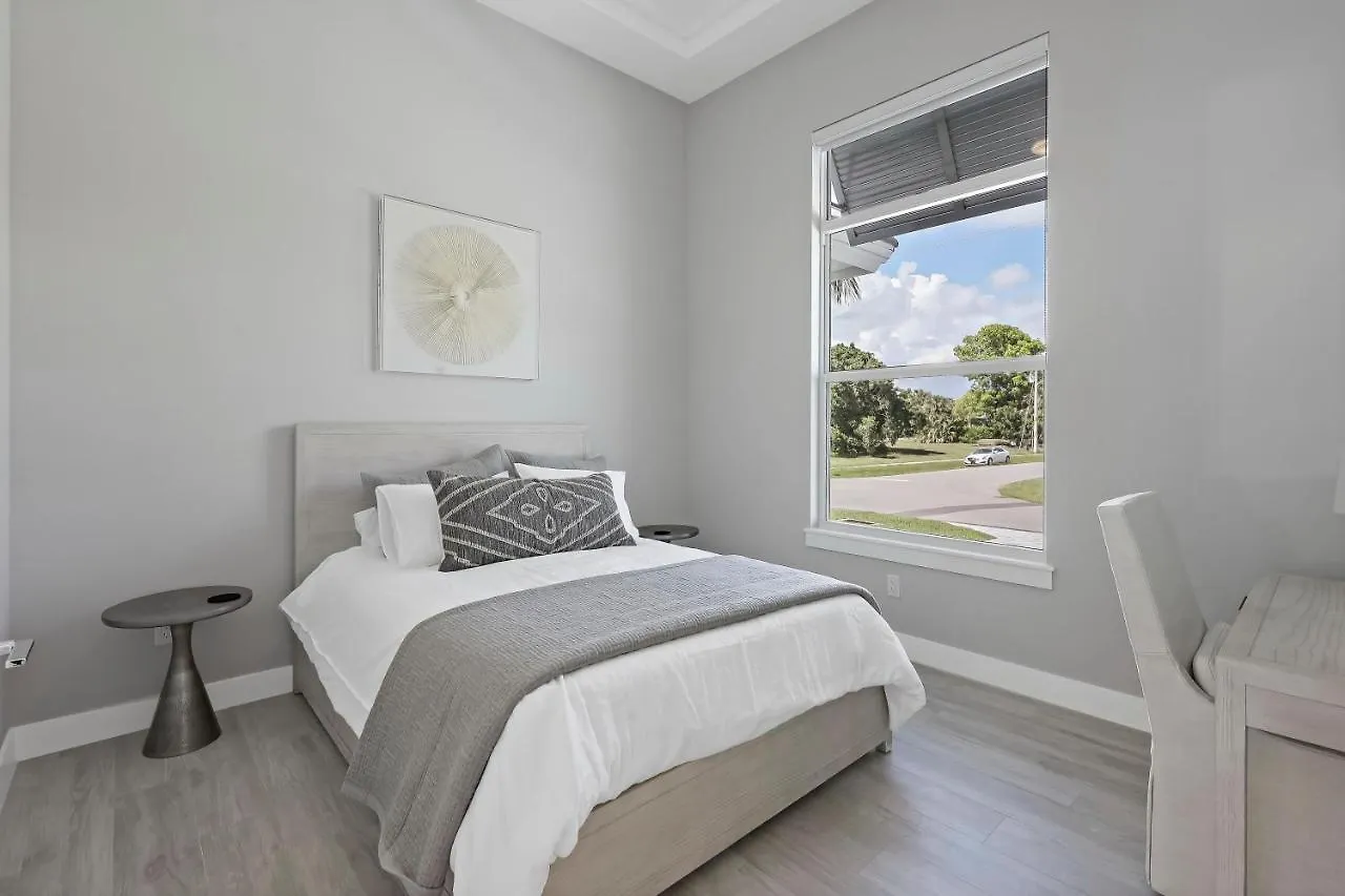 280 West Flamingo Circle Holiday home *