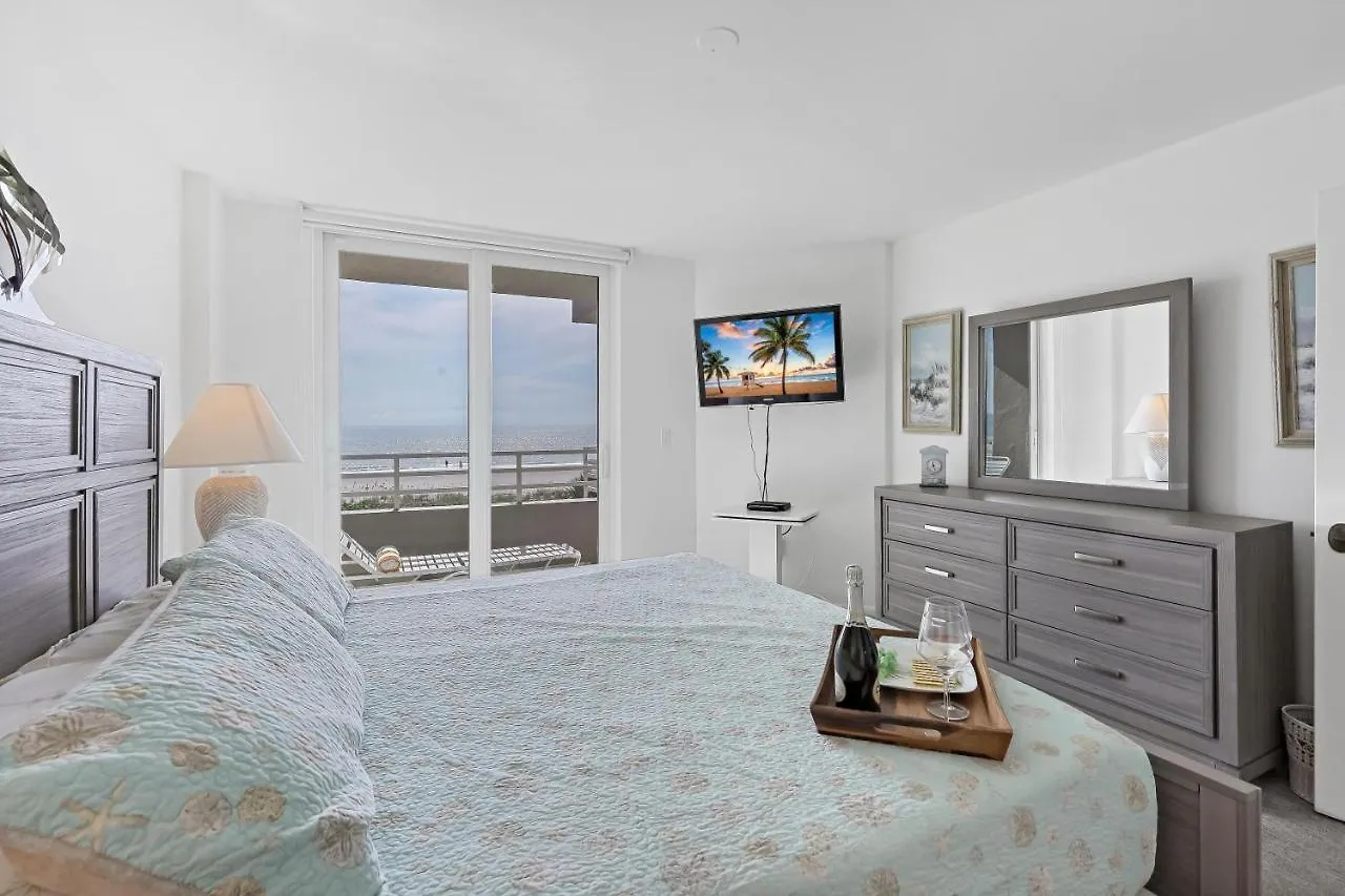 Somerset 203 * Marco Island