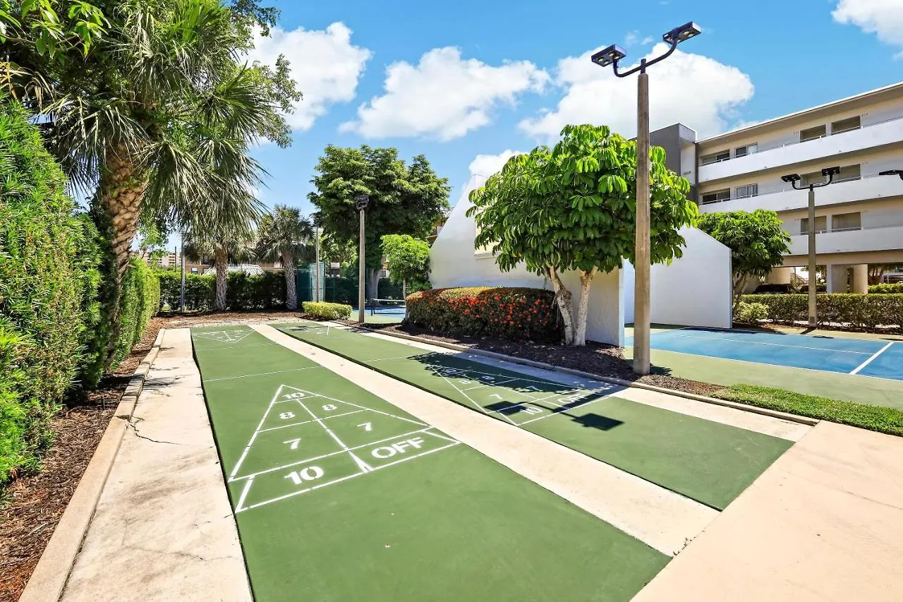 Club 403 Marco Island