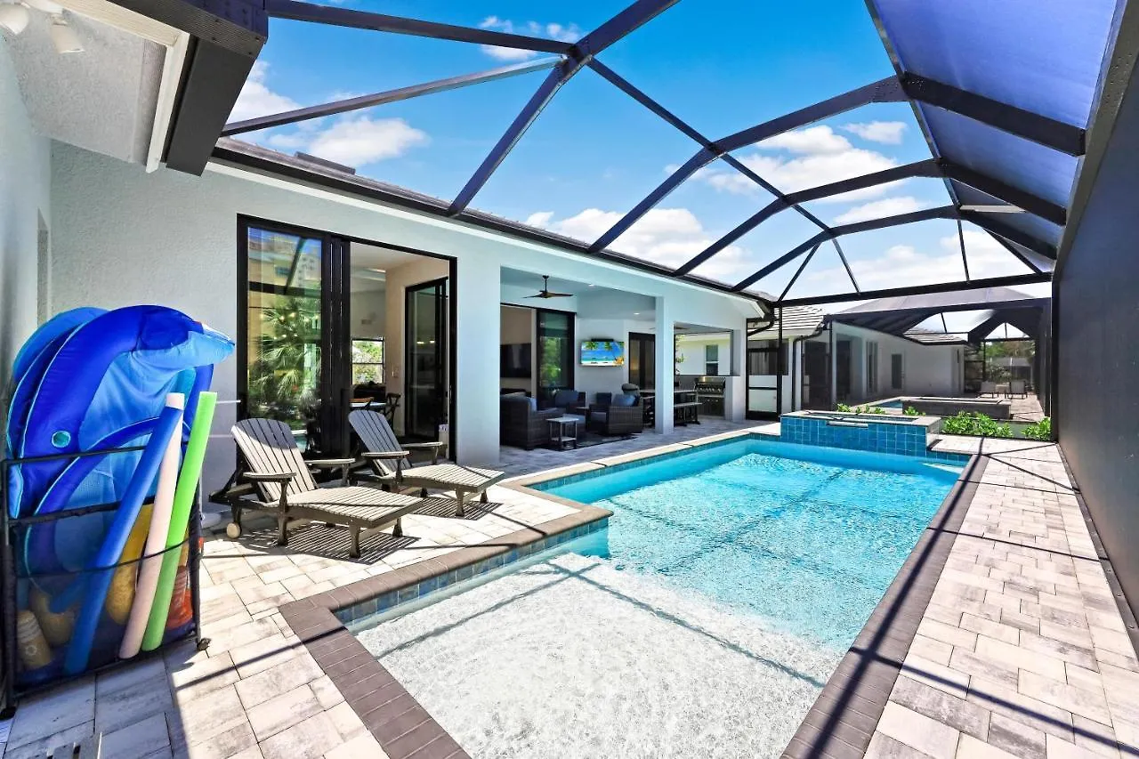 Holiday home 270 West Flamingo Circle Marco Island