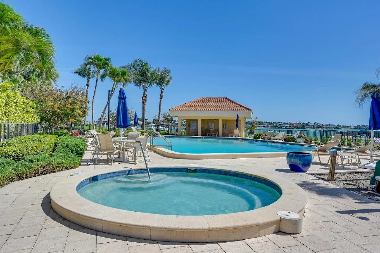 With Resort-style Amenities! Apartment *