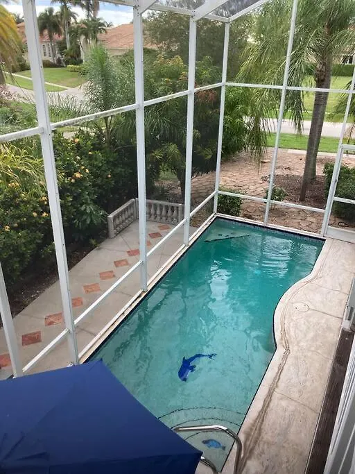 Stylish & Cheerful Marco W/ Awesome Location * Marco Island