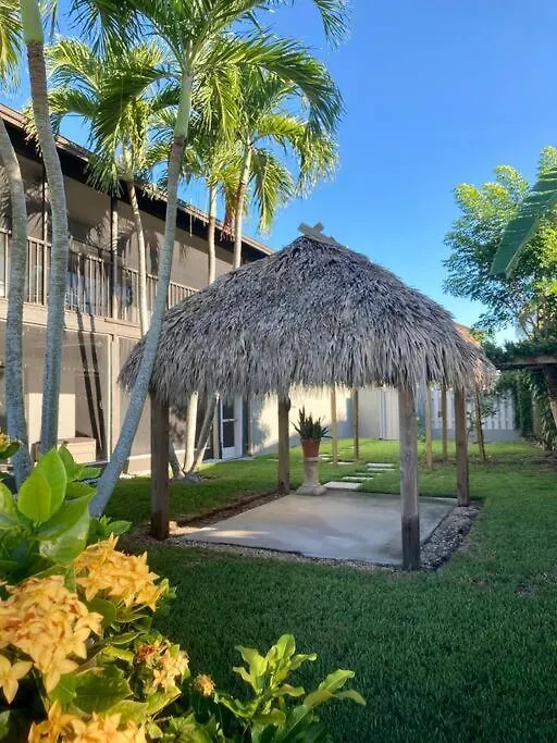 Stylish & Cheerful Marco W/ Awesome Location Holiday home Marco Island