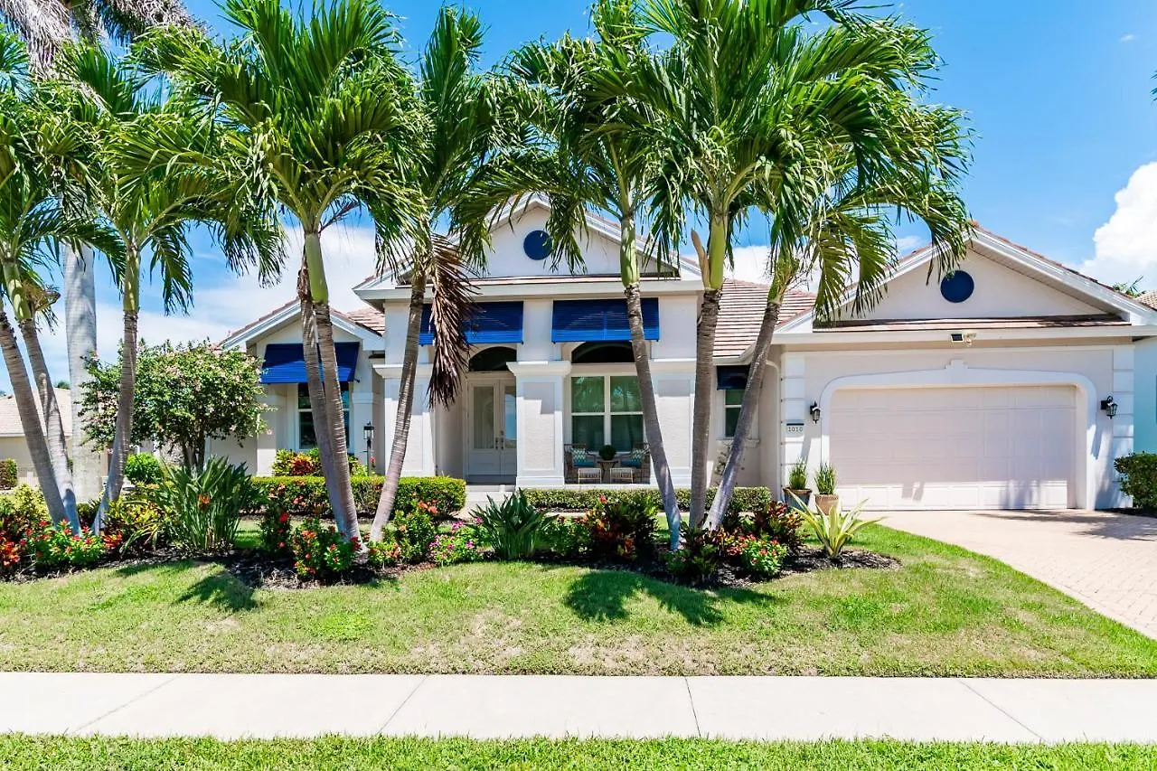 Goldenrod House Is Your Golden Ticket To Paradise! *